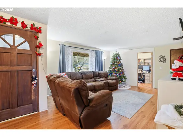 Gresham, OR 97030,2578 NE MORLAN AVE