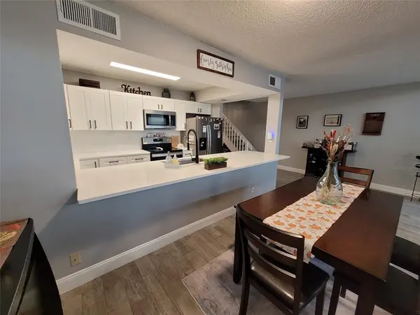 Plantation, FL 33322,1146 N University Dr