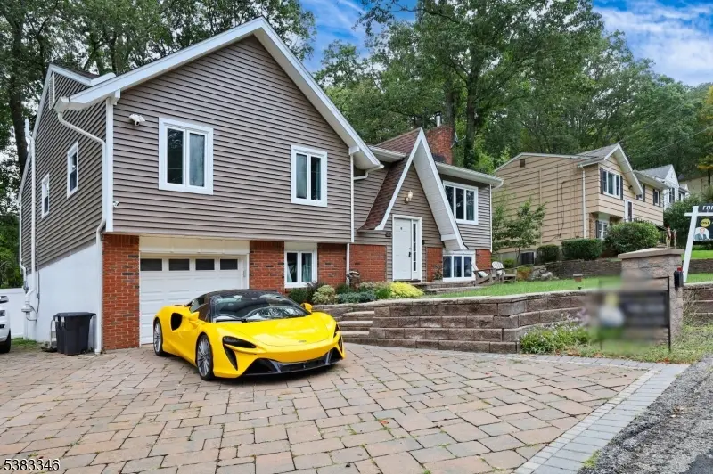 Hopatcong Boro, NJ 07843,11 Idalroy Trl