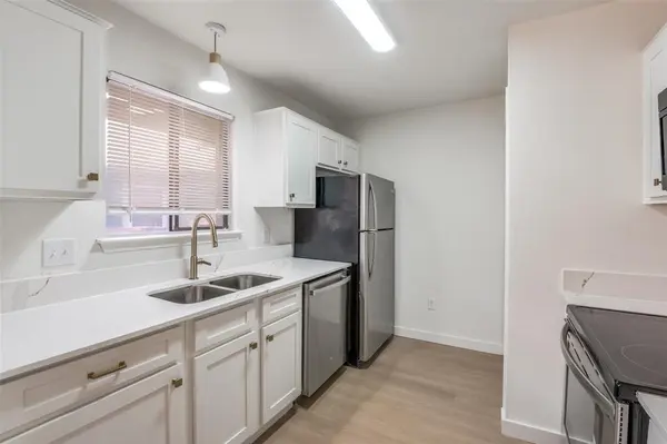 Dallas, TX 75254,5550 Spring Valley Road #D31