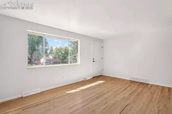 Colorado Springs, CO 80910,130 S Chelton RD