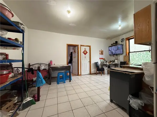 Brooklyn, NY 11220,746 68th ST