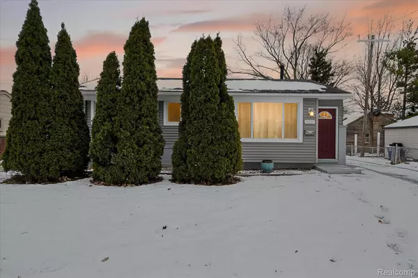 30730 Burlington ST, Westland, MI 48186