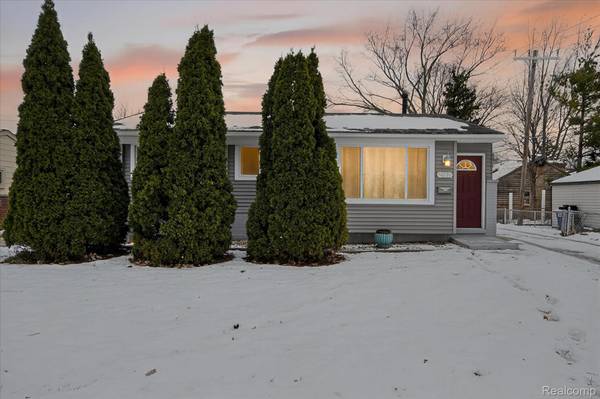 30730 Burlington ST, Westland, MI 48186