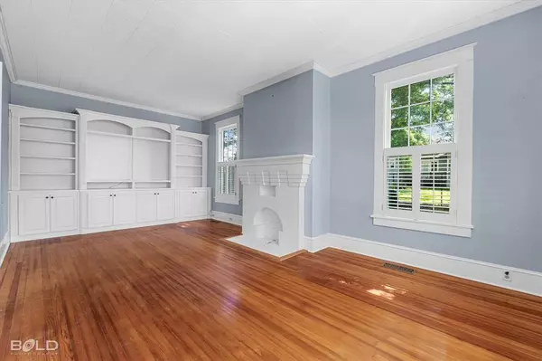 Shreveport, LA 71104,836 Jefferson Place