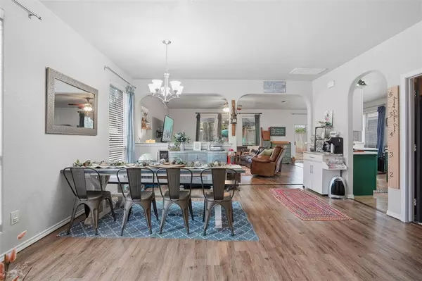 Azle, TX 76020,1205 Briarwood Drive