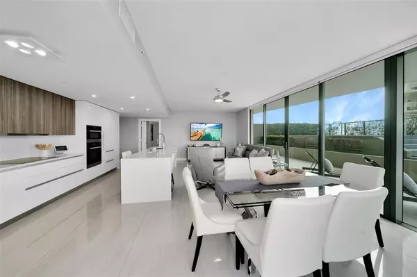 Pompano Beach, FL 33062,730 N Ocean Blvd #405