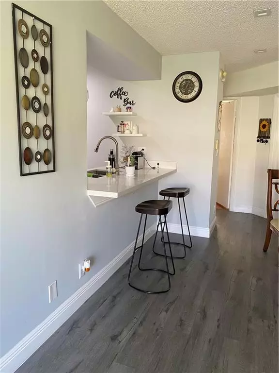 Pembroke Pines, FL 33025,401 SW 86th Ave #103