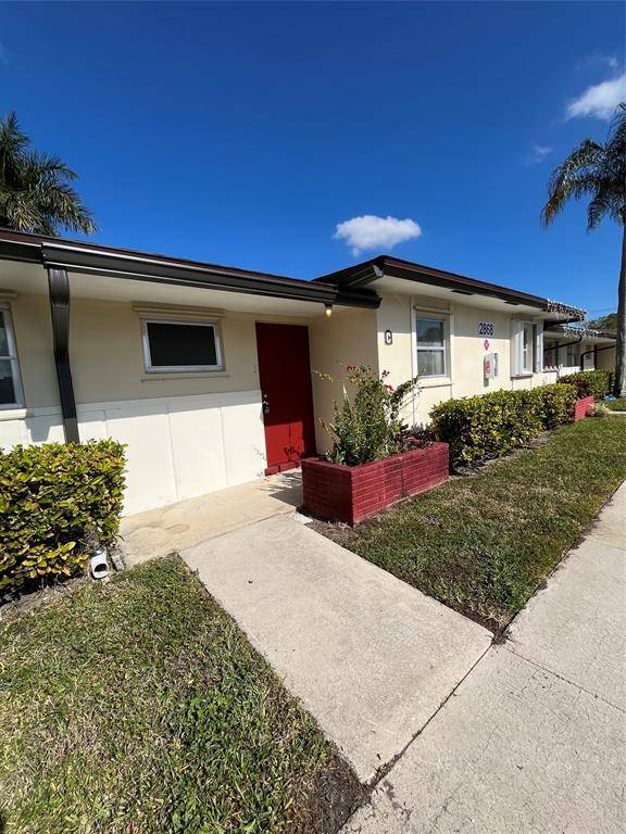 2868 Ashley Dr #C, West Palm Beach, FL 33415
