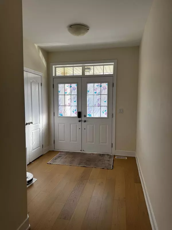 Milton, ON L9T 8T9,1443 Bews LNDG