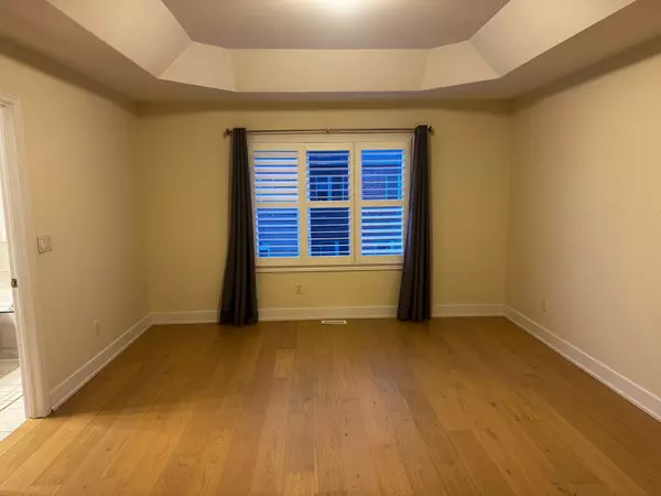 Milton, ON L9T 8T9,1443 Bews LNDG