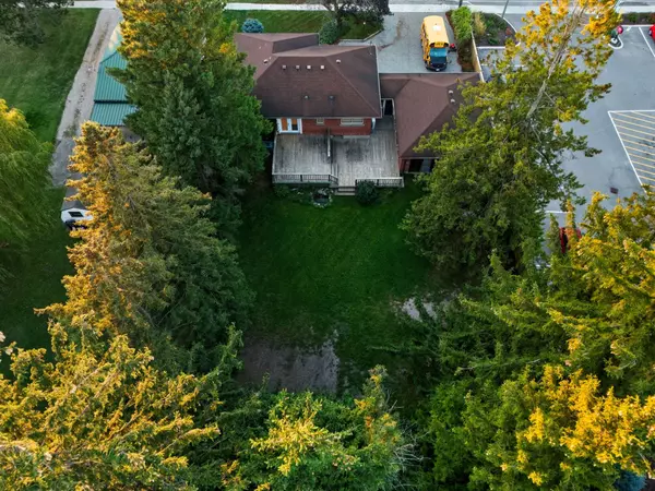 East Zorra-tavistock, ON N0J 1M0,87 Blandford ST