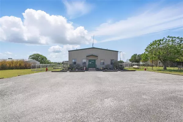 Weatherford, TX 76088,222A Fox Road