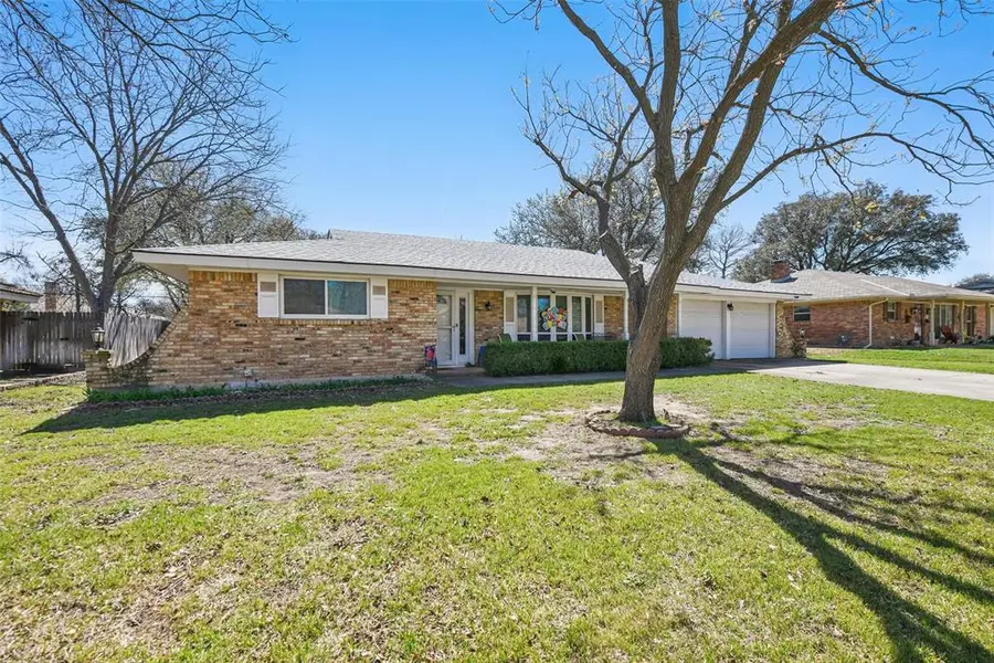3433 Lawndale Avenue, Fort Worth, TX 76133