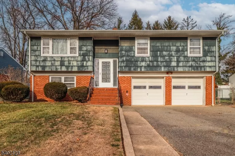 34 E Prescott Ave, Woodbridge Twp., NJ 07067