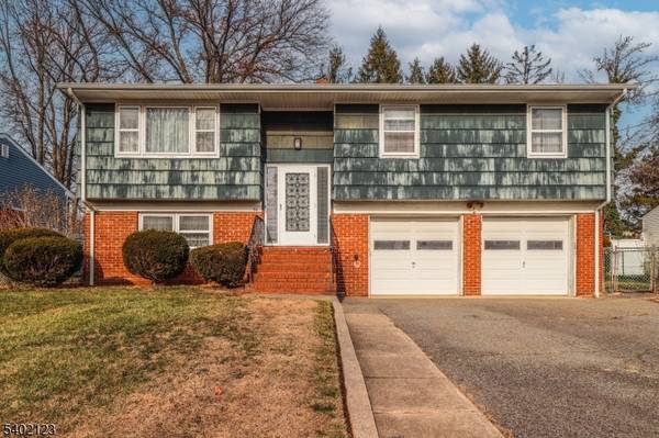 34 E Prescott Ave, Woodbridge Twp., NJ 07067