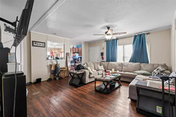 Alvord, TX 76225,204 S Wickham Street