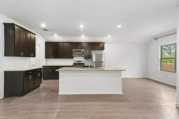 Farmersville, TX 75442,2100 Penn Street