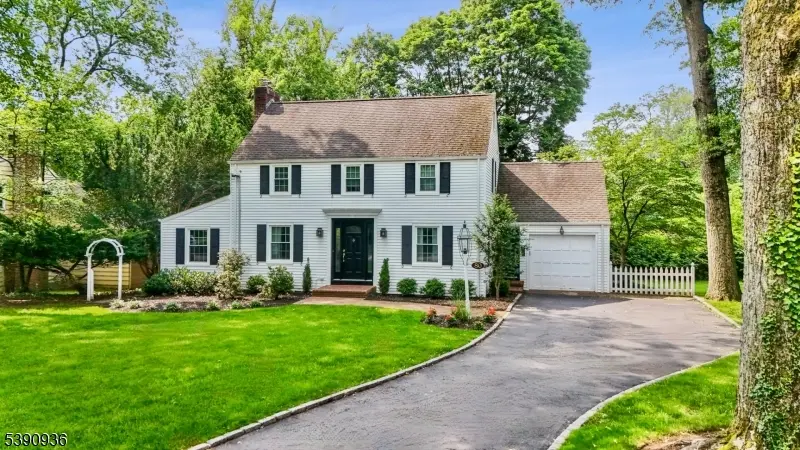 80 GREAT OAK DRIVE, Millburn Twp., NJ 07078