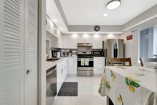 Pembroke Pines, FL 33027,1401 SW 128th Ter #406H