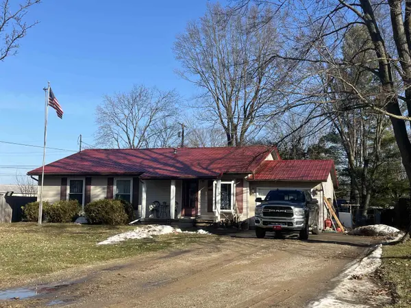 8049 S Federal RD, Shepherd, MI 48883