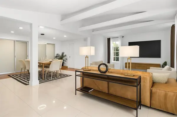 Fort Lauderdale, FL 33304,625 NE 15th Ave