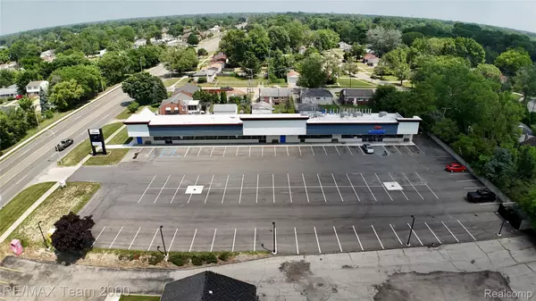 Wayne, MI 48141,29265 - 2 Cherry Hill RD