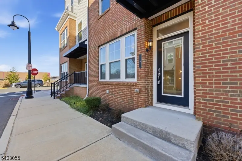 North Brunswick Twp., NJ 08902,6 Bond St