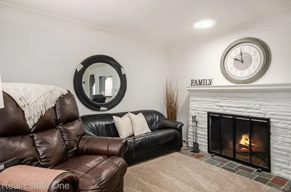 Sterling Heights, MI 48312,35238 Moravian DR