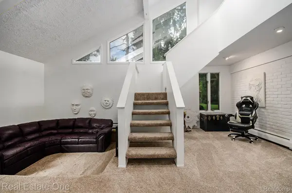 Sterling Heights, MI 48312,35238 Moravian DR