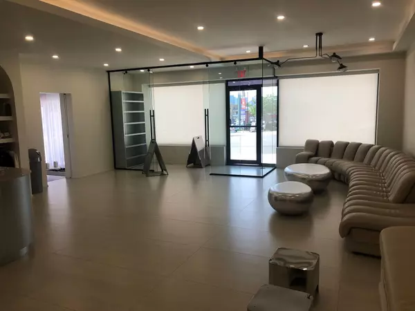 Toronto E03, ON M4B 2V5,1517-19 O Connor DR