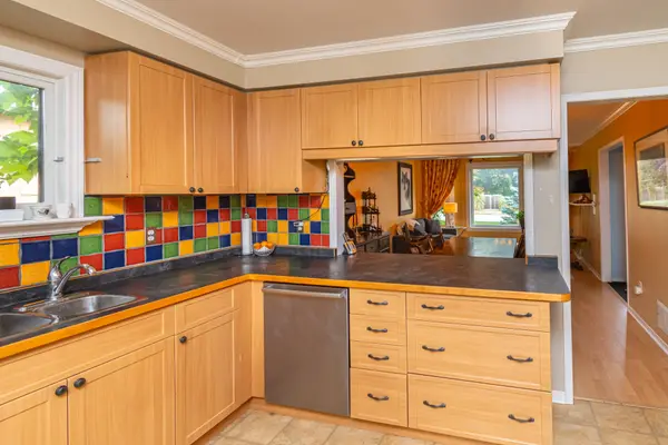 Innisfil, ON L9S 1W7,1053 Westmount AVE