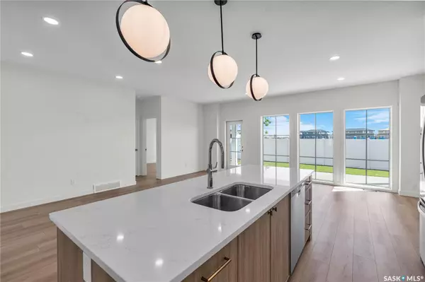 Saskatoon, SK S7V 1X1,720 Brighton BOULEVARD #20