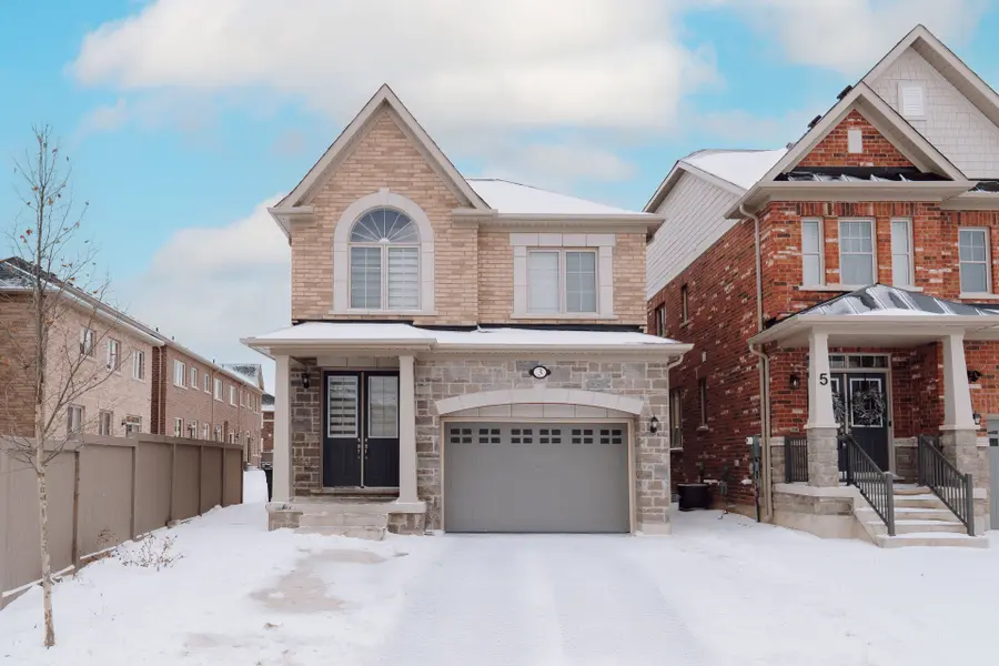 3 Bushwood TRL #Upper, Brampton, ON L7A 5J7