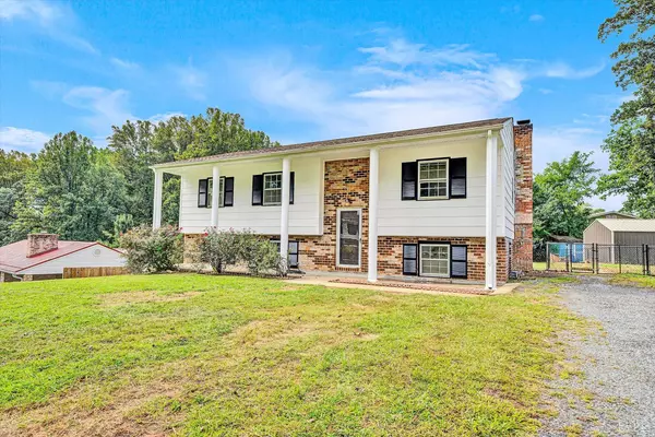 Lynchburg, VA 24501,307 Keywood DR