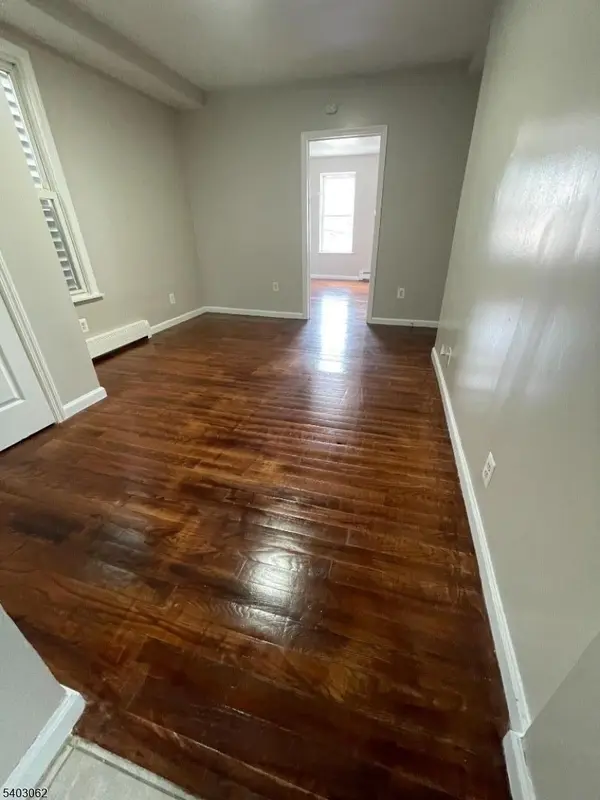 Newark City, NJ 07114,522 Mulberry St