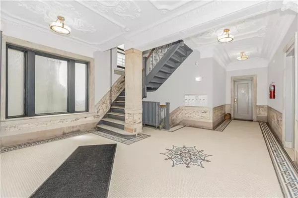 New York, NY 10027,29 Convent AVE #24