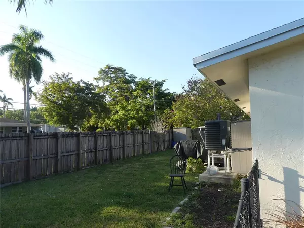 Fort Lauderdale, FL 33312,3296 SW 44th St