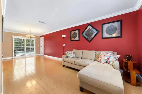 Sunrise, FL r,10510 NW 24 ST