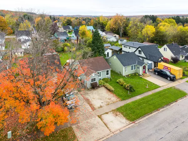 Owen Sound, ON N4K 1J8,785 7th ST E