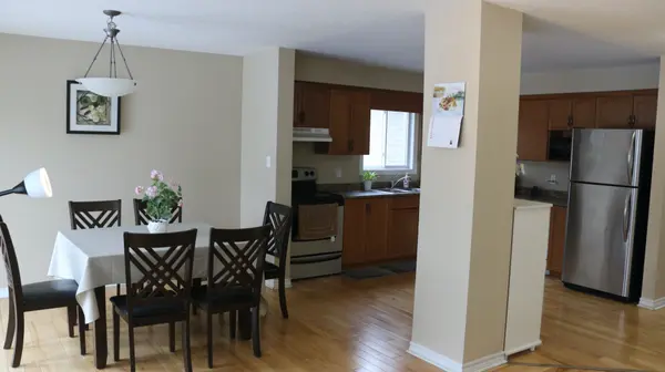 London North, ON N6H 0A7,995 Oakcrossing RD