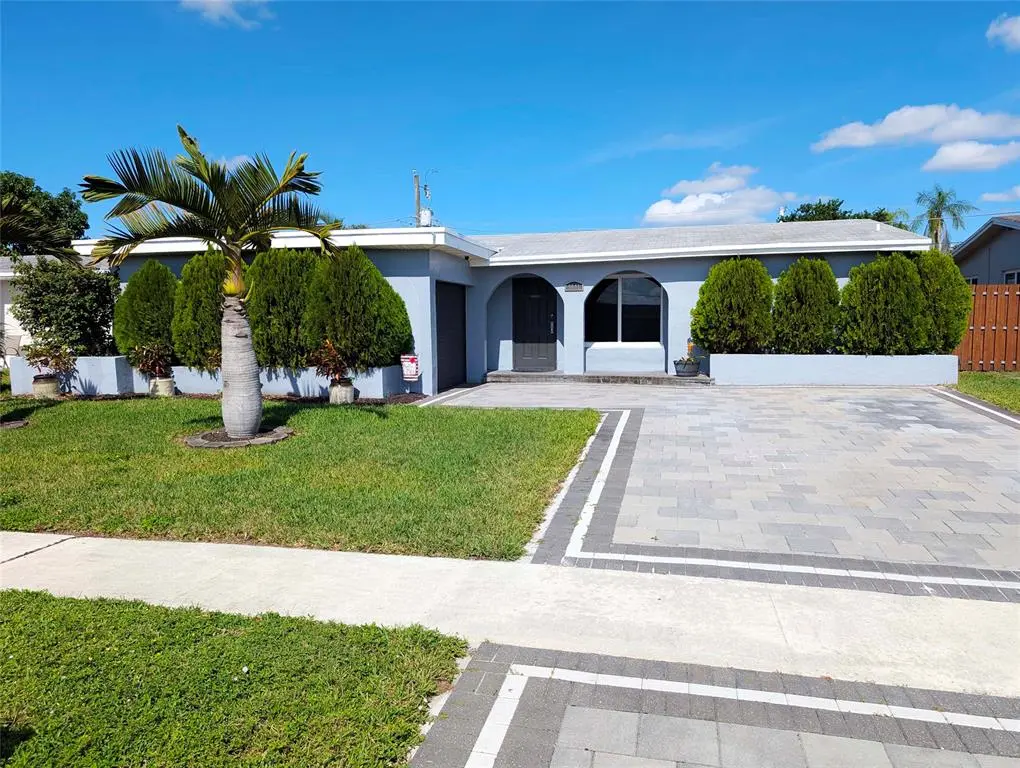 Sunrise, FL 33322,9041 NW 25th St