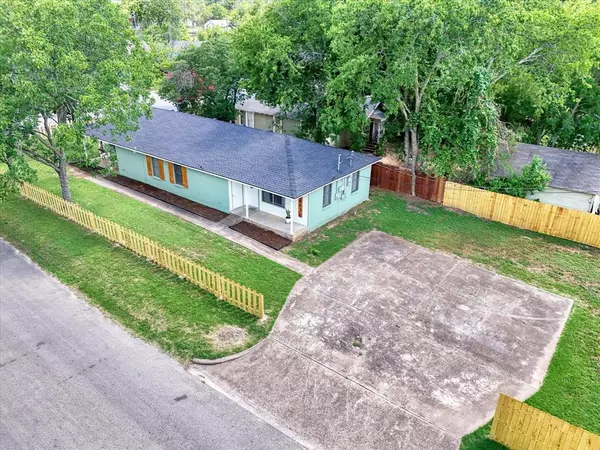 Waco, TX 76708,2401 Herring Avenue