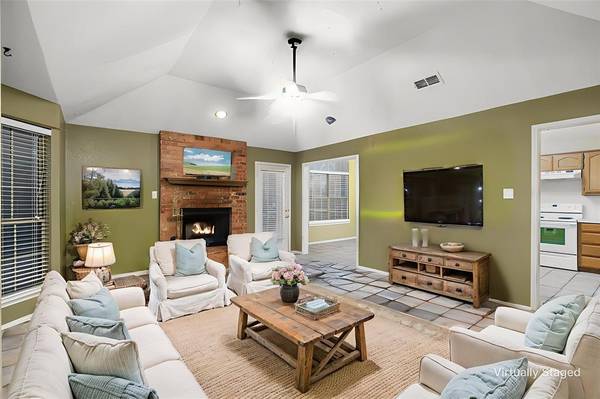 1708 Audra Lane,  Denton,  TX 76209