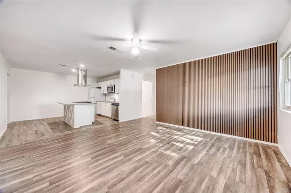 Denison, TX 75020,1043 Star Street