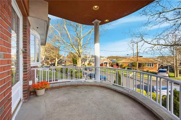 Staten  Island, NY 10304,50 Albright ST