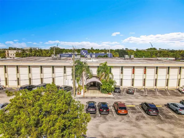 Oakland Park, FL 33334,1400 E Oakland Park Blvd #102