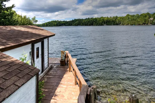 Rideau Lakes, ON K0G 1X0,372 Murphy Road #100 N/A