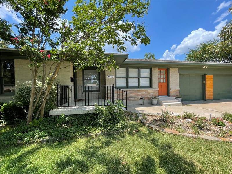 4616 Selkirk Drive, Fort Worth, TX 76109