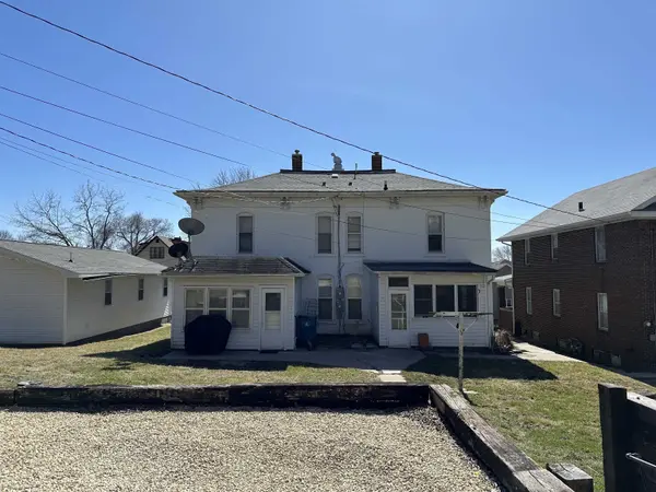 Savanna, IL 61074,512-514 CHICAGO Avenue